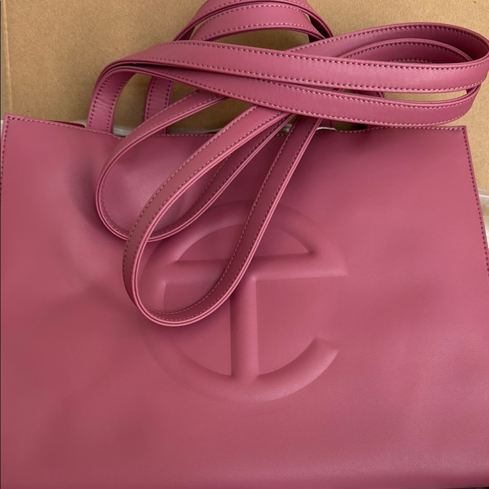 Telfar Medium Tote Bag in Mauve (“Corned Beef”). BRAND NEW, never used!